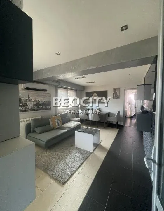 Izdavanje, stan, 130m², Centar Sve Podlokacije, Beograd