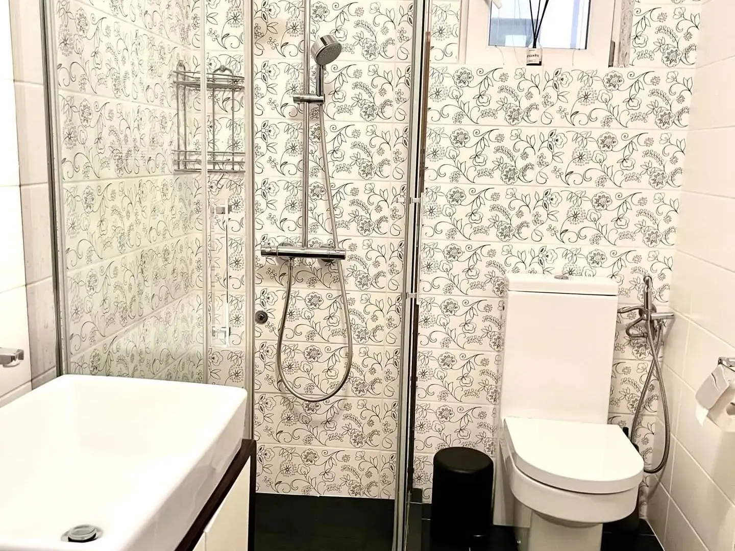 Sale, three bedroom apartment, 102m², Petrovac, Budva