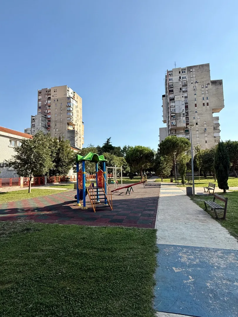 Prodaja, trosoban stan, 97m², Blok 5, Podgorica