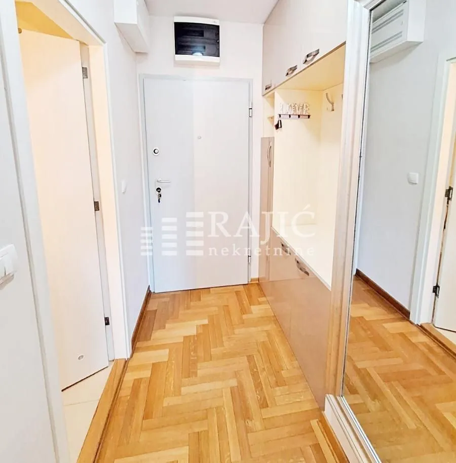 Rent, two bedroom apartment, 47m², Voždovac Sve Podlokacije, Beograd