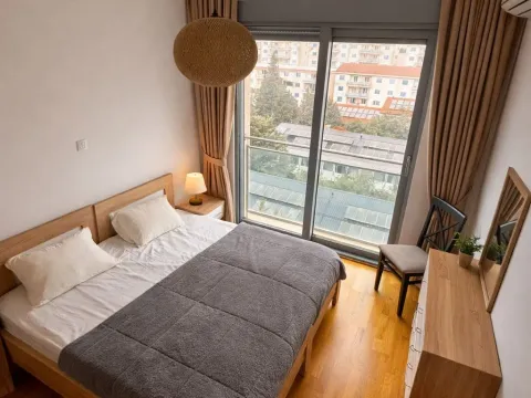 Sale, two bedroom apartment, 73m², Bečići, Budva - image 10