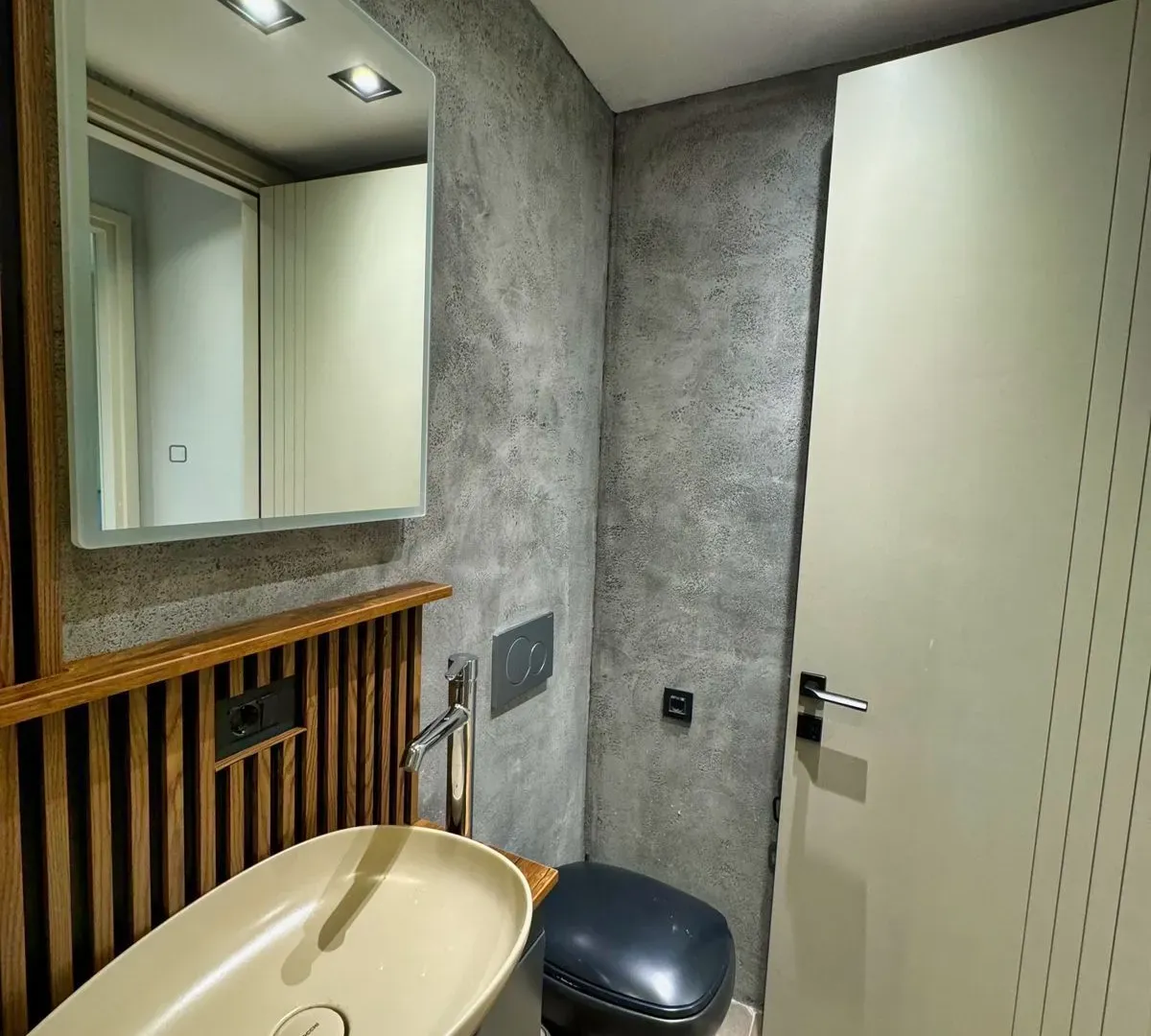 Prodaja, dvosoban stan, 65m², Tivat, Crna Gora