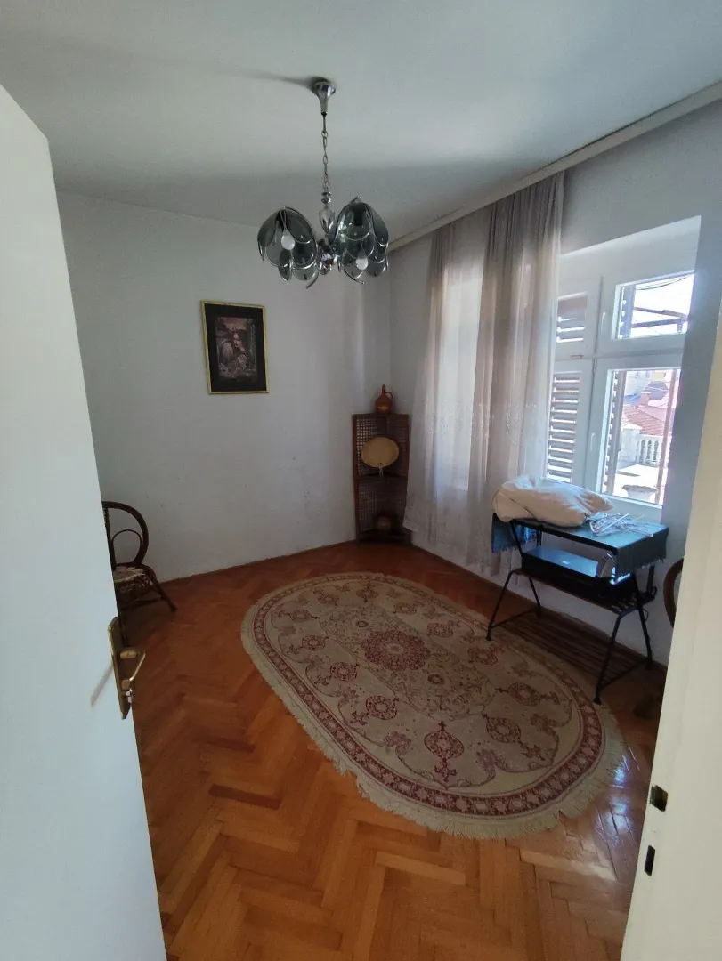 Rent, four bedroom apartment, 140m², Momišići, Podgorica