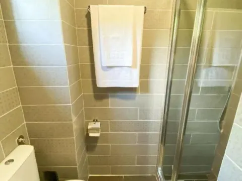 Prodaja, poslovni prostor, 833m², Petrovac, Budva - image 11