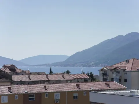 Izdavanje, jednosoban stan, 50m², Seljanovo, Tivat - image 11