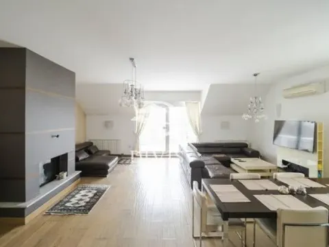 Izdavanje, stan, 153m², Fon (Fon - Bilećka), Voždovac Sve Podlokacije - image 2