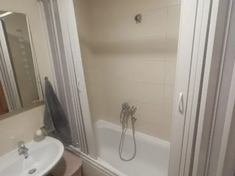 Rent, two bedroom apartment, 73m², Pobrežje, Podgorica - image 6