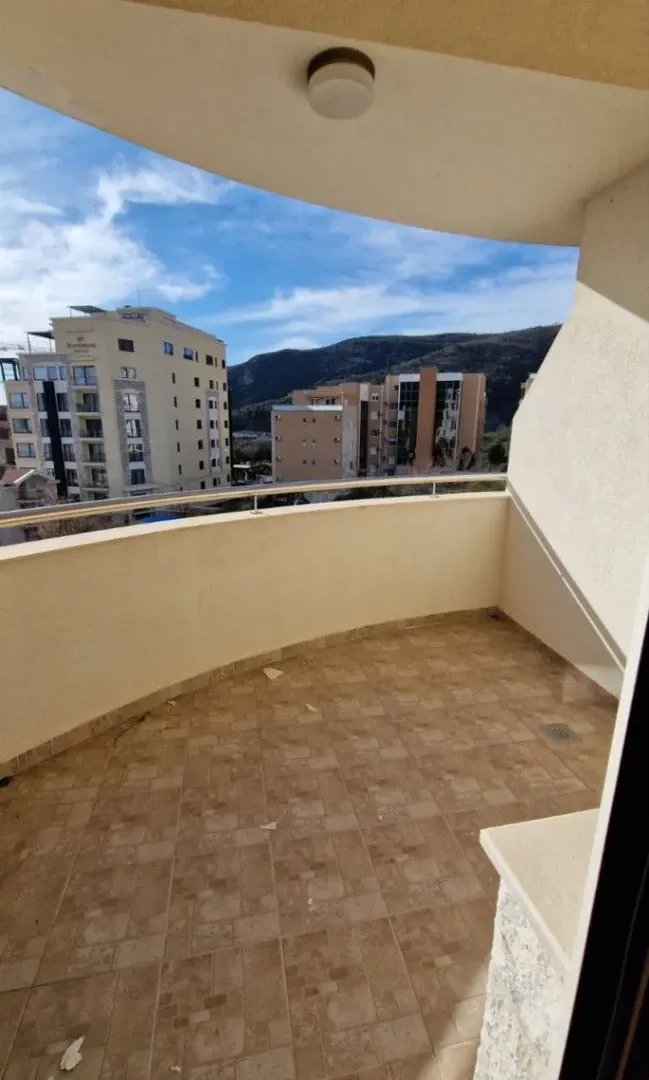 Prodaja, jednosoban stan, 53m², Bečići, Budva