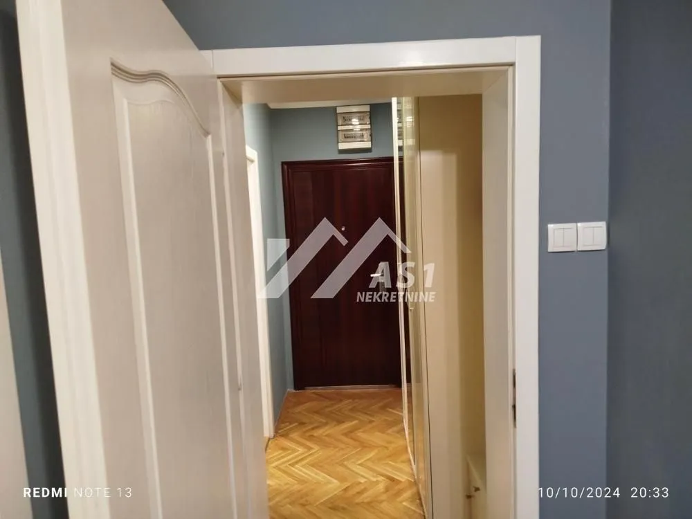 Izdavanje, jednosoban stan, 34m², Nova Detelinara, Novi Sad Sve Podlokacije