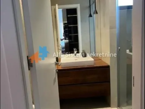 Izdavanje, četvorosoban stan, 112m², Stari Grad, Beograd - image 8