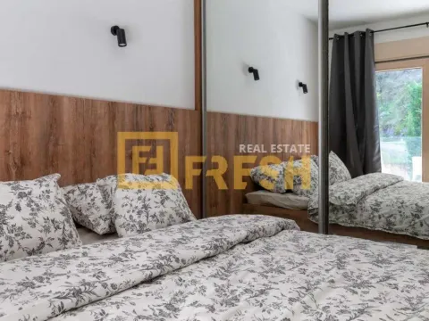 Prodaja, garsonjera, 40m², Kotor, Crna Gora - image 24