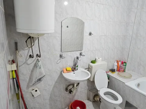 Sale, one bedroom apartment, 58m², Stari Aerodrom, Podgorica - image 8