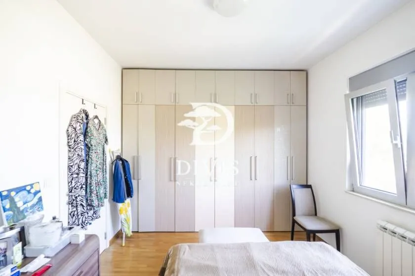 Sale, three bedroom apartment, 75m², Banovo Brdo, Beograd