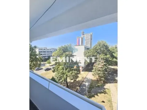 Rent, three bedroom apartment, 70m², Novi Beograd Blok 33, Novi Beograd Sve Podlokacije - image 13