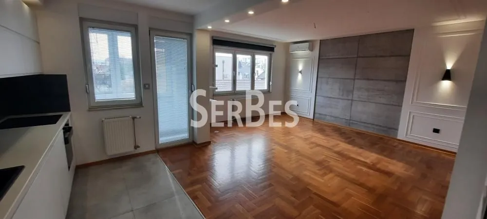 Rent, office space, 146m², Salajka, Novi Sad Sve Podlokacije