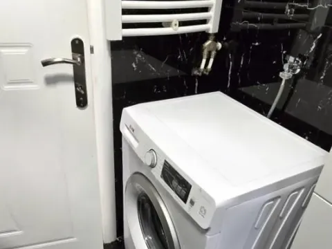 Izdavanje, trosoban stan, 82m², Podbara, Novi Sad Sve Podlokacije - image 22