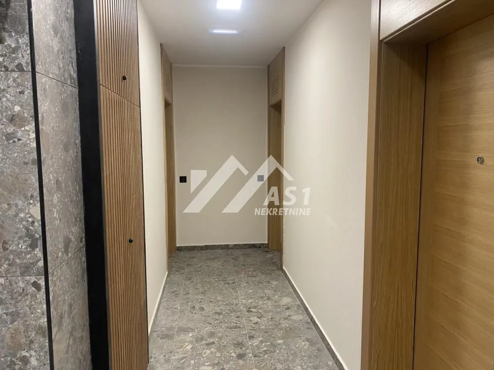 Rent, office space, 43m², Grbavica, Novi Sad Sve Podlokacije