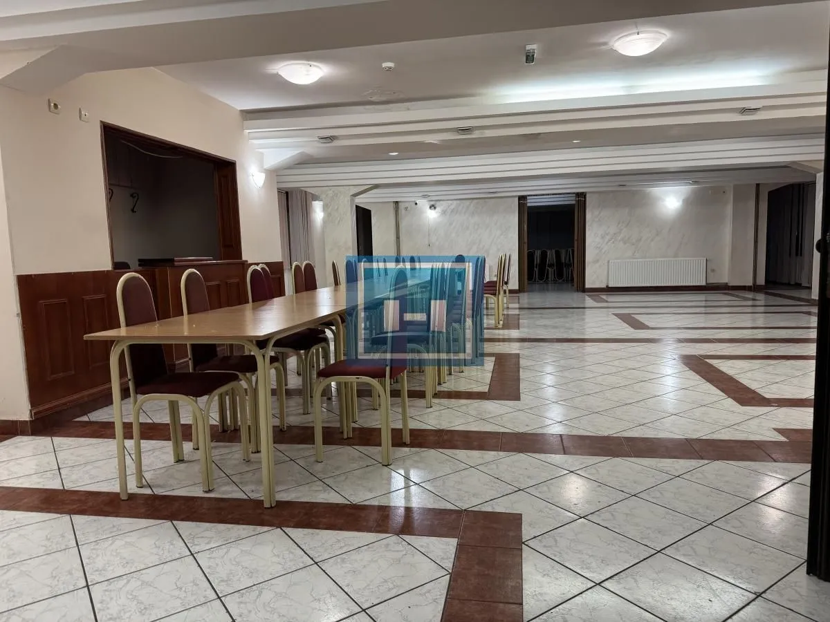 Prodaja, ugostiteljski objekat, 1560m², Despotovac, Srbija