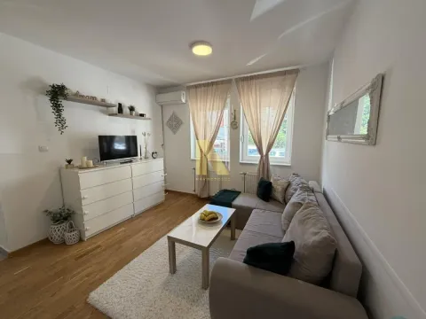 Izdavanje, dvosoban stan, 48m², Nova Detelinara, Novi Sad Sve Podlokacije - image 2