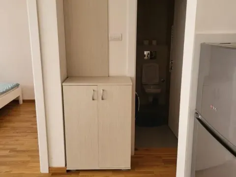 Rent, one bedroom apartment, 37m², Rotkvarija, Novi Sad Sve Podlokacije - image 6