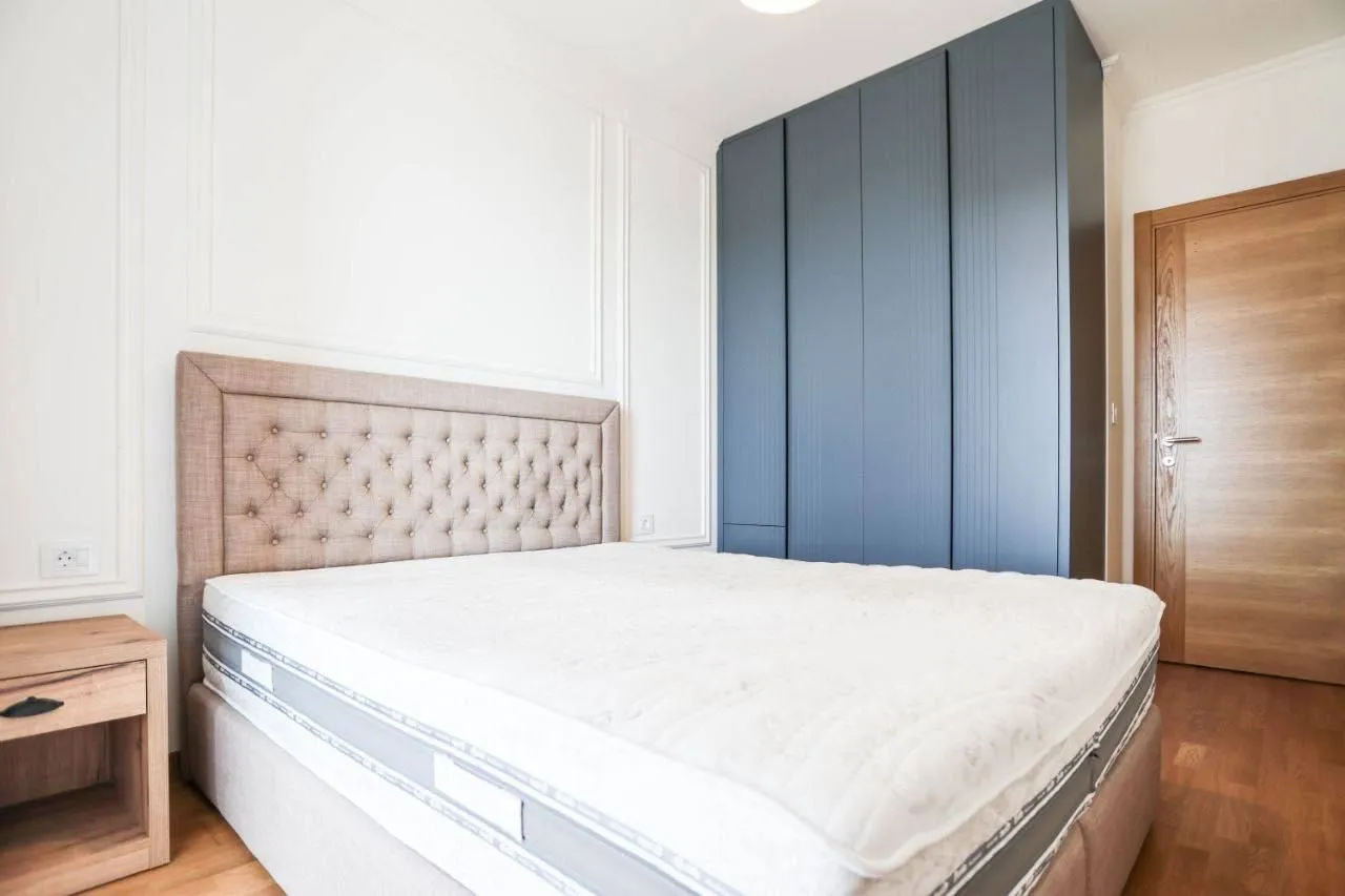 Rent, one bedroom apartment, 51m², Bečići, Budva
