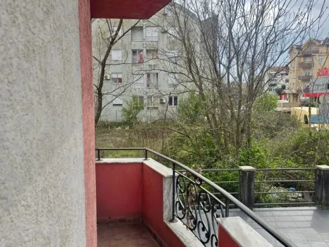 Rent, two bedroom apartment, 64m², Momišići, Podgorica - image 9