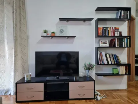 Izdavanje, jednosoban stan, 43m², City Kvart, Podgorica - image 6