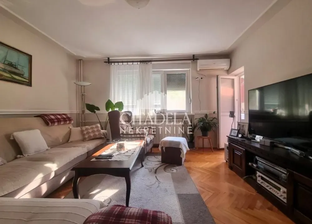 Sale, house, 140m², Čukarica, Beograd