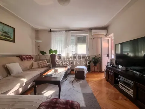 Prodaja, kuća, 140m², Čukarica, Beograd - image 1