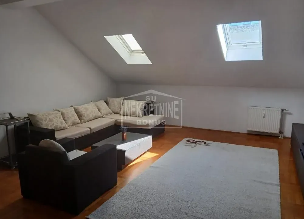 Sale, three bedroom apartment, 98m², Centar, Subotica