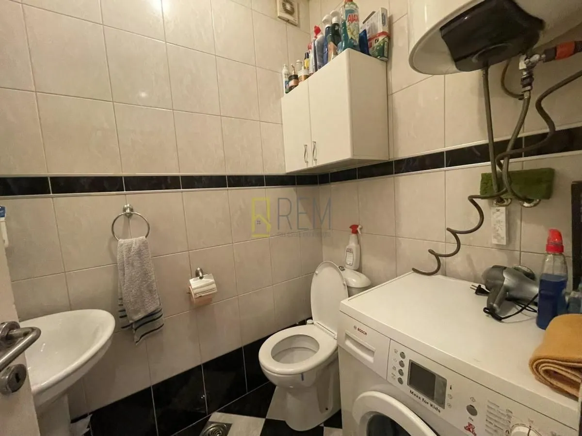 Prodaja, trosoban stan, 90m², Ljubović, Podgorica
