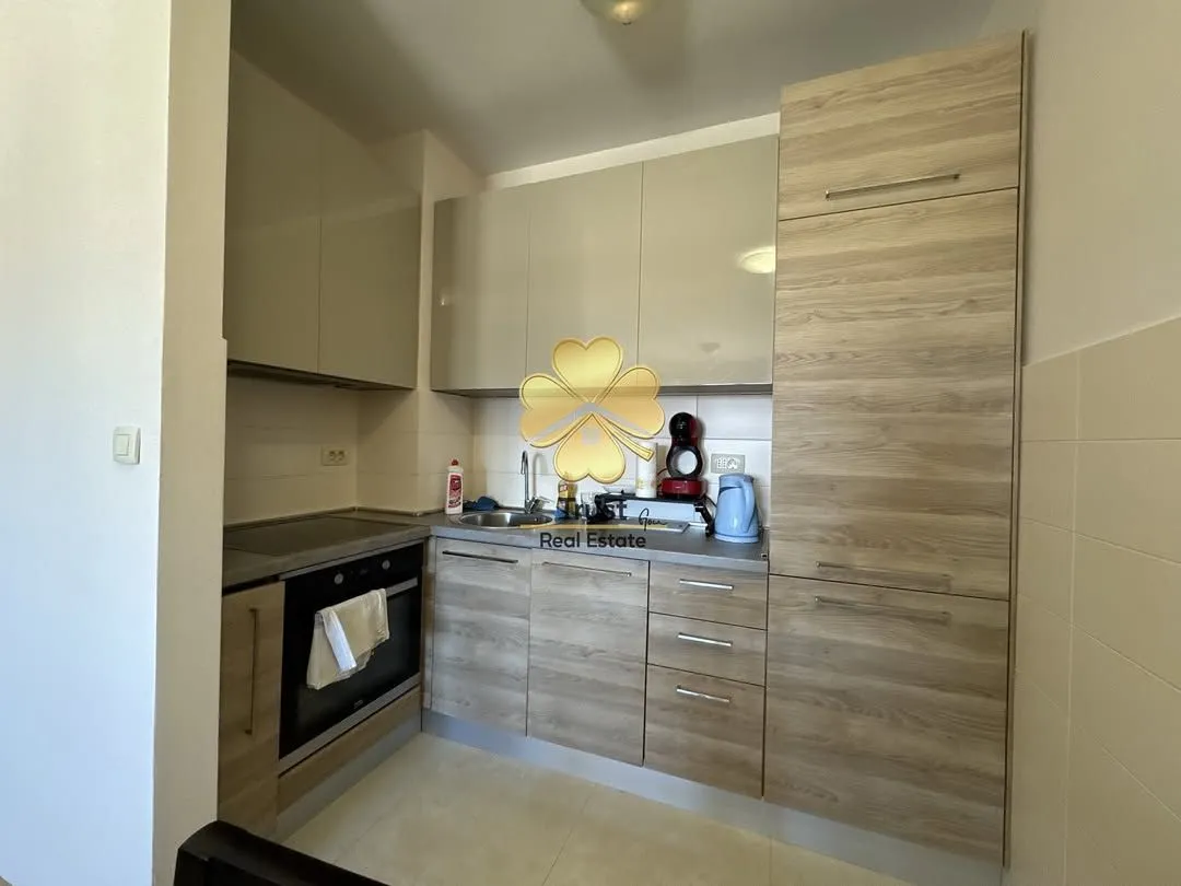 Rent, one bedroom apartment, 45m², City Kvart, Podgorica
