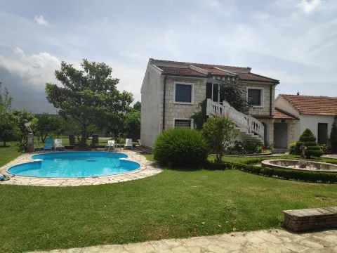 Sale, house, 216m², Bar, Crna Gora - image 17