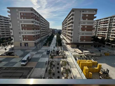 Izdavanje, dvosoban stan, 67m², Central Point, Podgorica - image 9