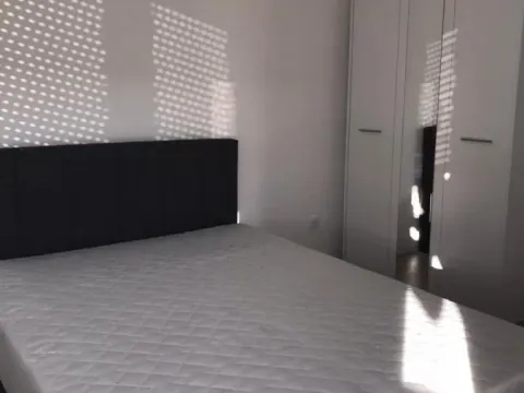 Izdavanje, trosoban stan, 56m², Centar, Jagodina - image 6