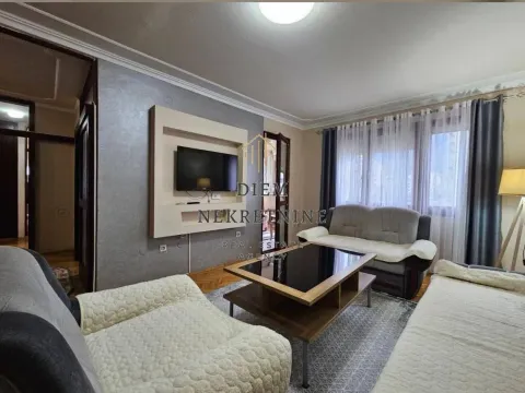 Rent, two bedroom apartment, 92m², Centar, Bar - image 4