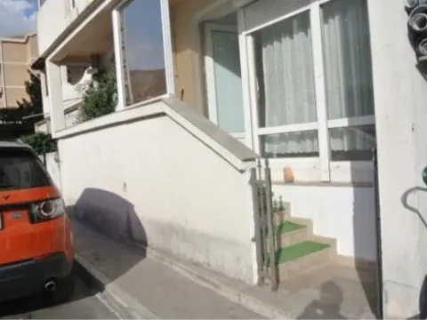 Rent, one bedroom apartment, 34m², Centar, Budva - image 2