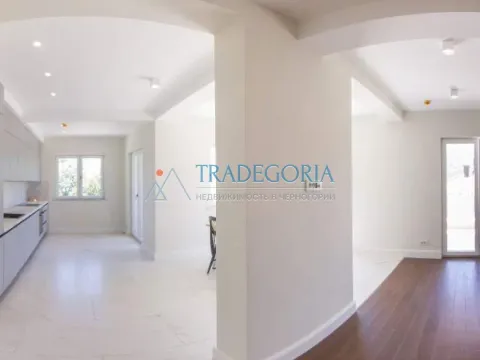 Prodaja, trosoban stan, 225m², Đenovići, Herceg Novi - image 15