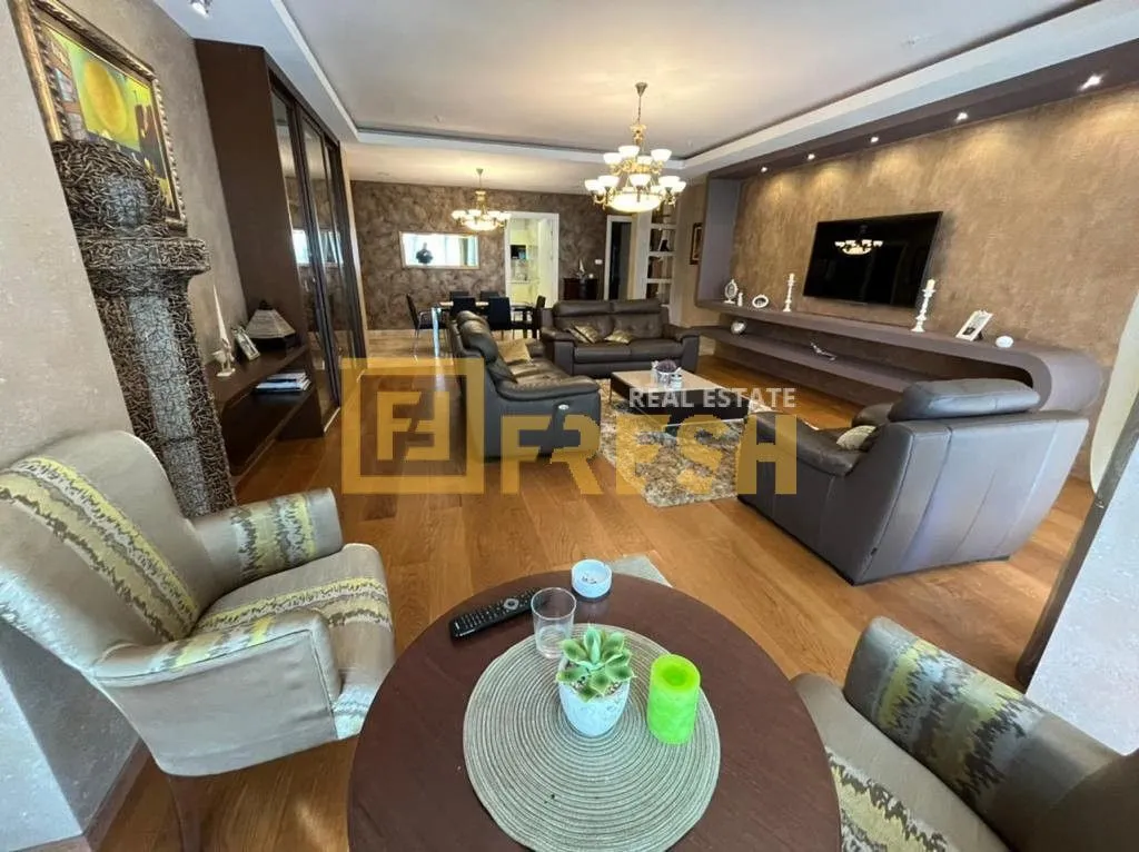 Sale, three bedroom apartment, 185m², Budva, Crna Gora