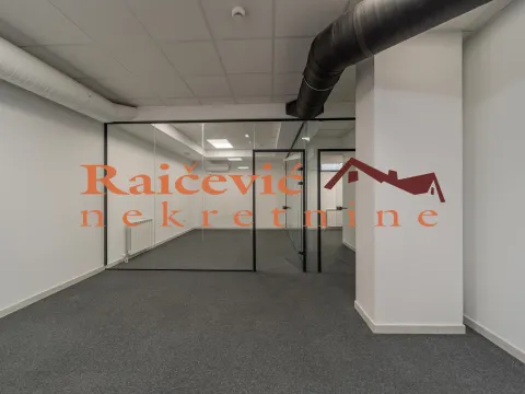 Izdavanje, poslovni prostor, 140m², Čukarica, Beograd - image 8