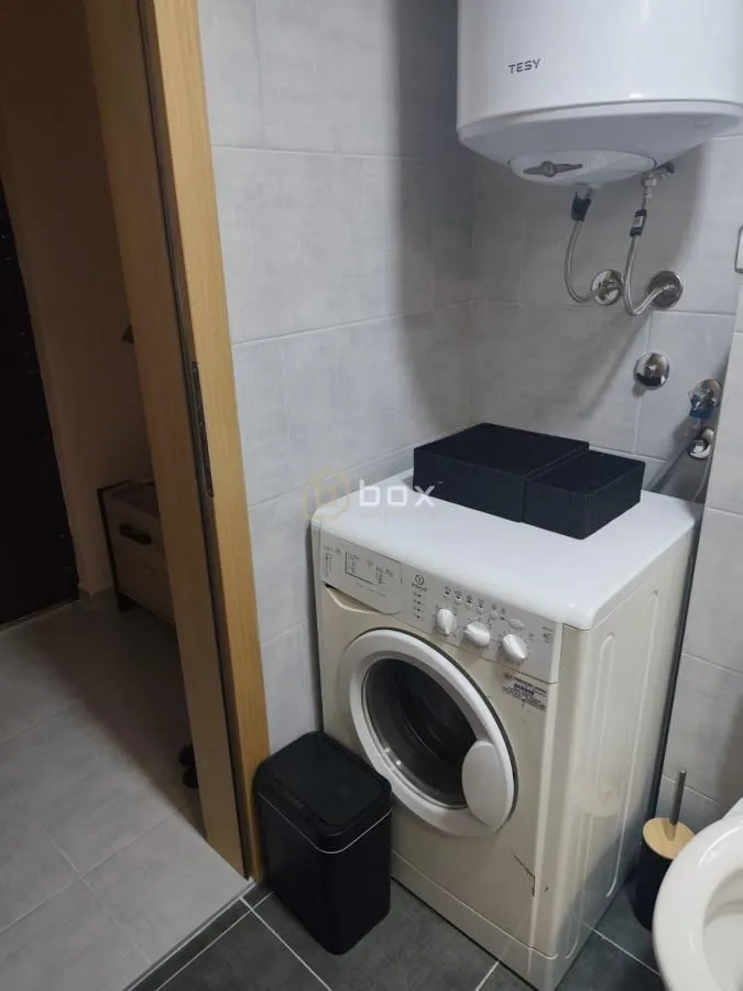 Rent, studio apartment, 28m², Palilula, Niš