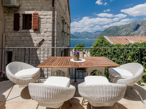 Prodaja, kuća, 370m², Kotor, Crna Gora - image 18