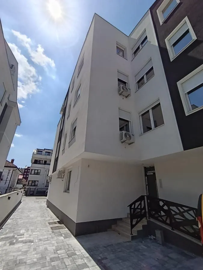 Prodaja, dvosoban stan, 41m², Sajmište, Novi Sad