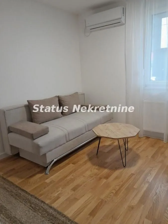 Izdavanje, dvosoban stan, 43m², Podbara, Novi Sad Sve Podlokacije