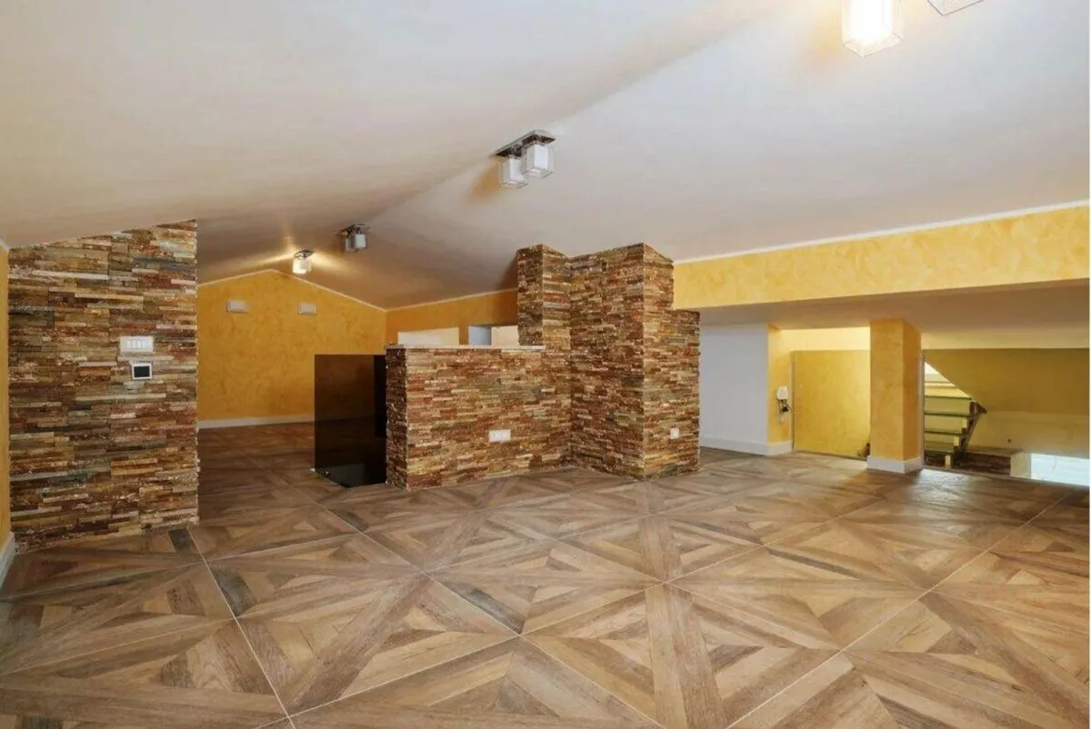 Sale, four bedroom apartment, 350m², Rafailovići, Budva