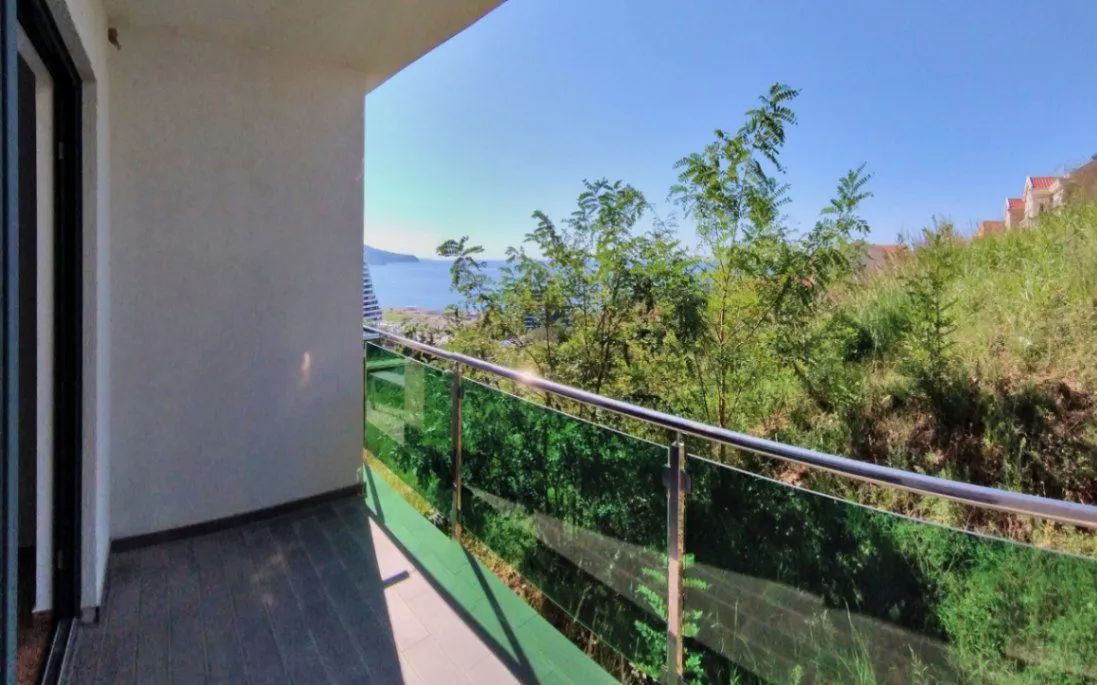 Sale, two bedroom apartment, 81m², Bečići, Budva