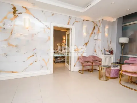 Izdavanje, poslovni prostor, 147m², Kalenić Pijaca, Vračar Sve Podlokacije - image 16