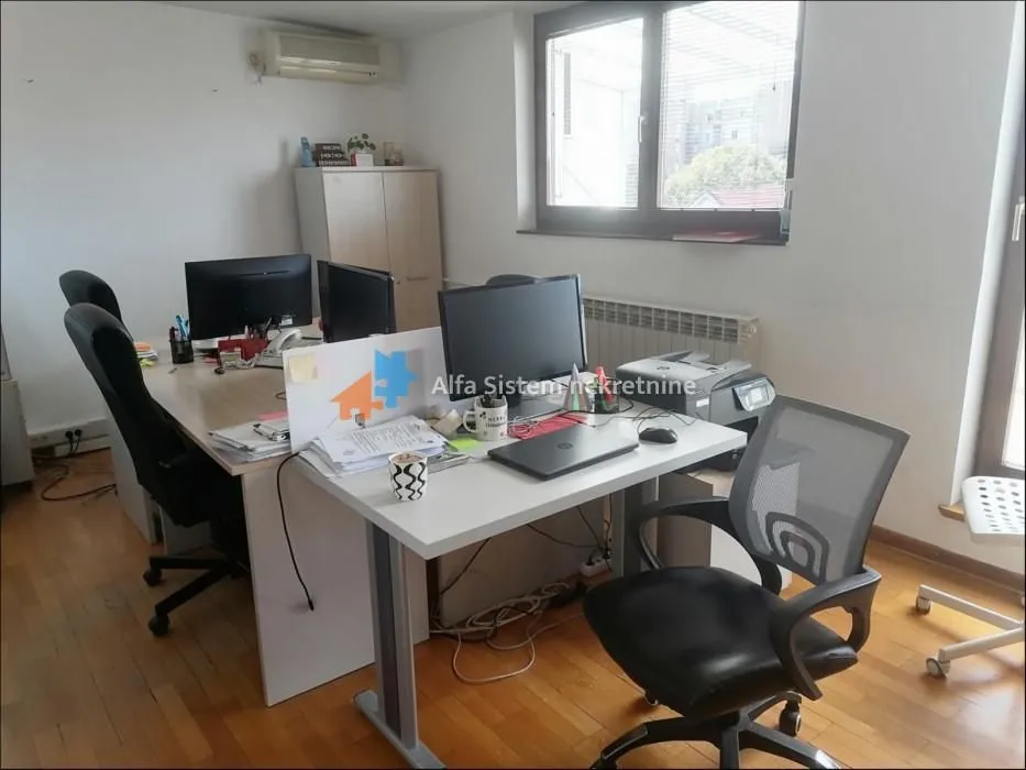Rent, house, 270m², Mirijevo 1, Mirijevo Sve Podlokacije