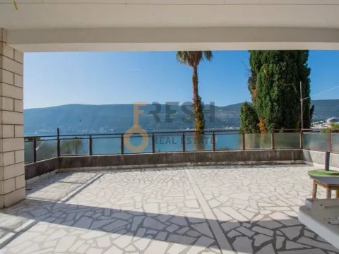 Prodaja, poslovni prostor, Herceg Novi, Crna Gora - image 16