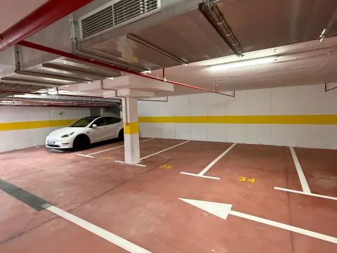 Sale, parking/garage, 12m², Stari Aerodrom, Podgorica - image 3